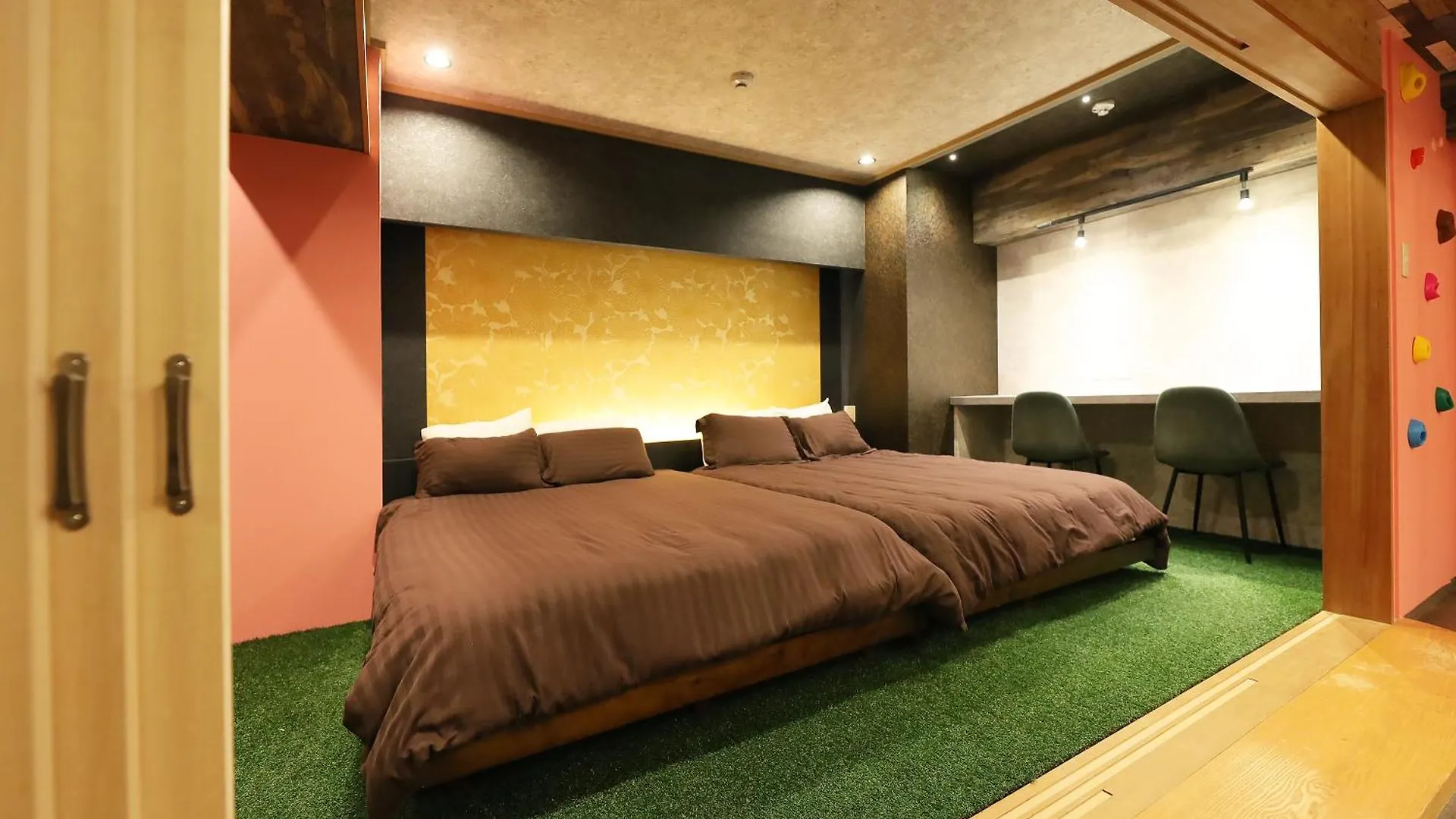 Molinhotels501 -Sapporo Onsen Story- 1L2Room W-Bed4&S-6 10Persons Aparthotel